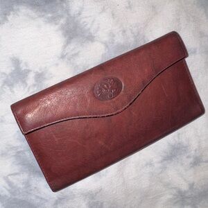 Buxton Brown Clutch